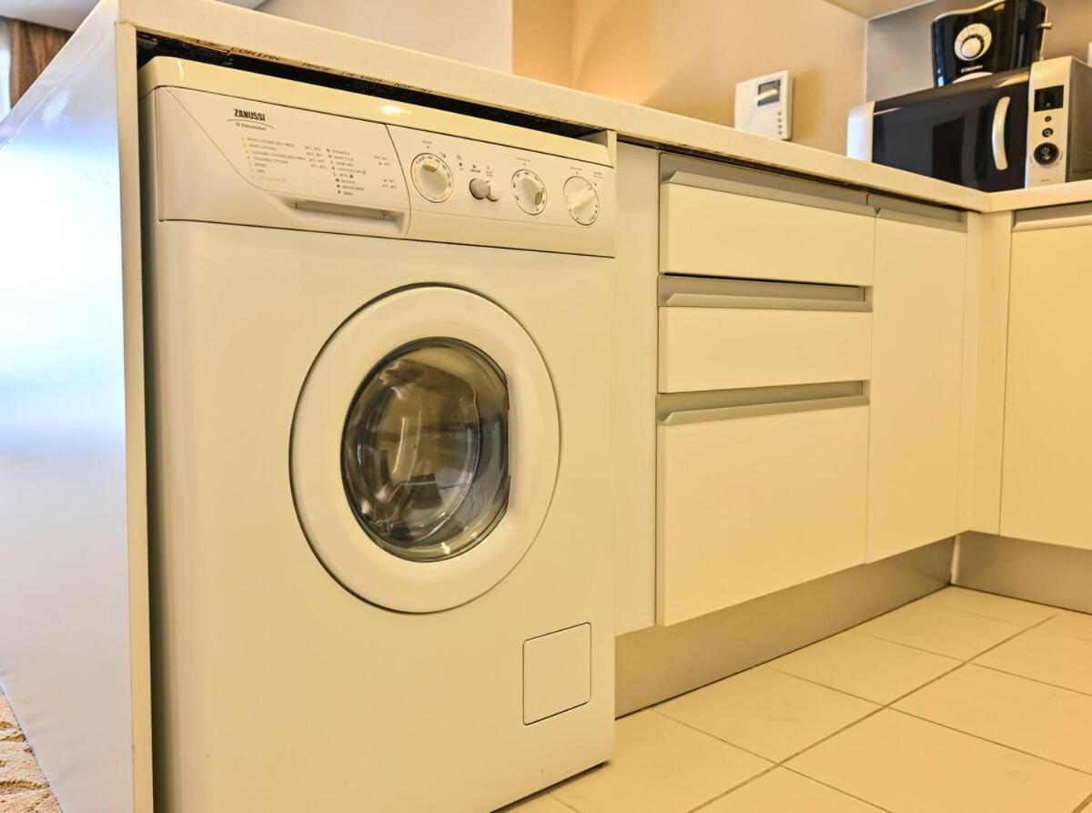 Apartment Haven 1 Bedroom Mall
